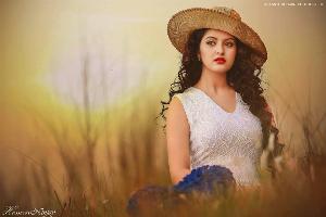 Pori Moni 9.jpg Bangladeshi Hot Actress Models